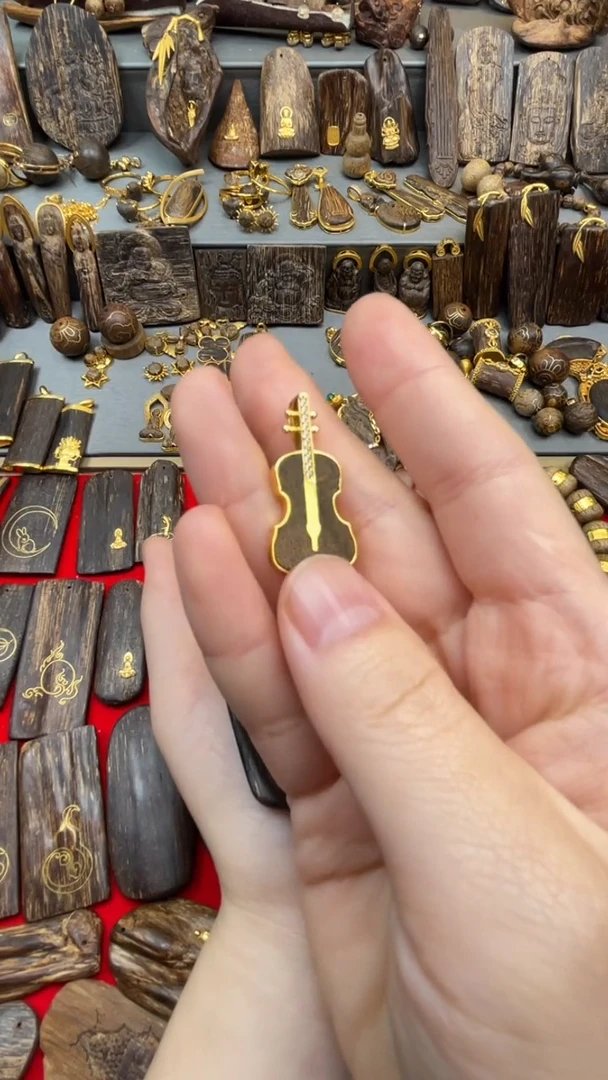 沉香吊坠沉香吊坠46