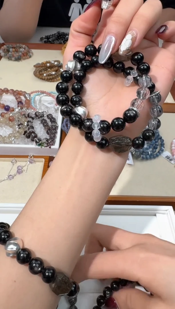 【闪购商品】水晶手链银S925镶嵌B040金运黑发绿发随行设计款