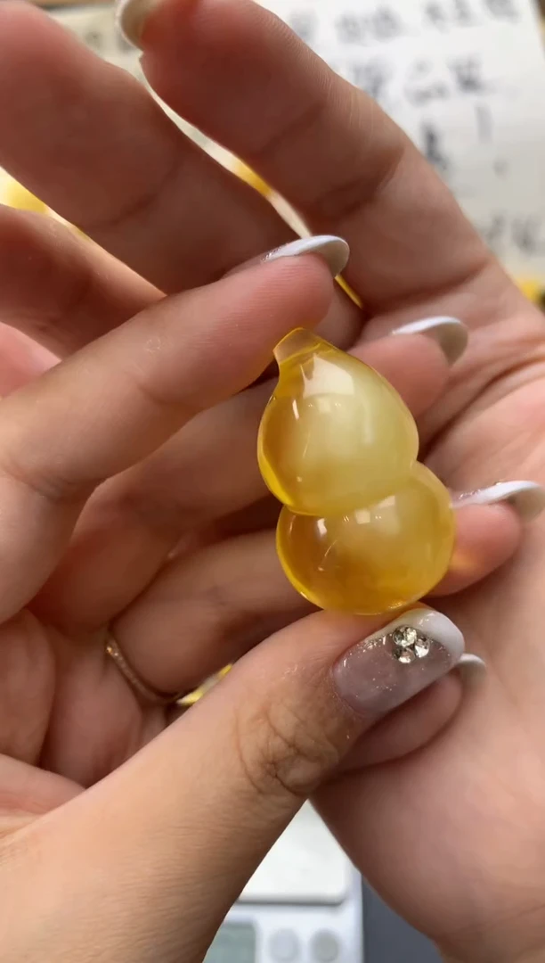 琥珀未镶嵌珠宝奇石145琥珀蜜蜡微瑕