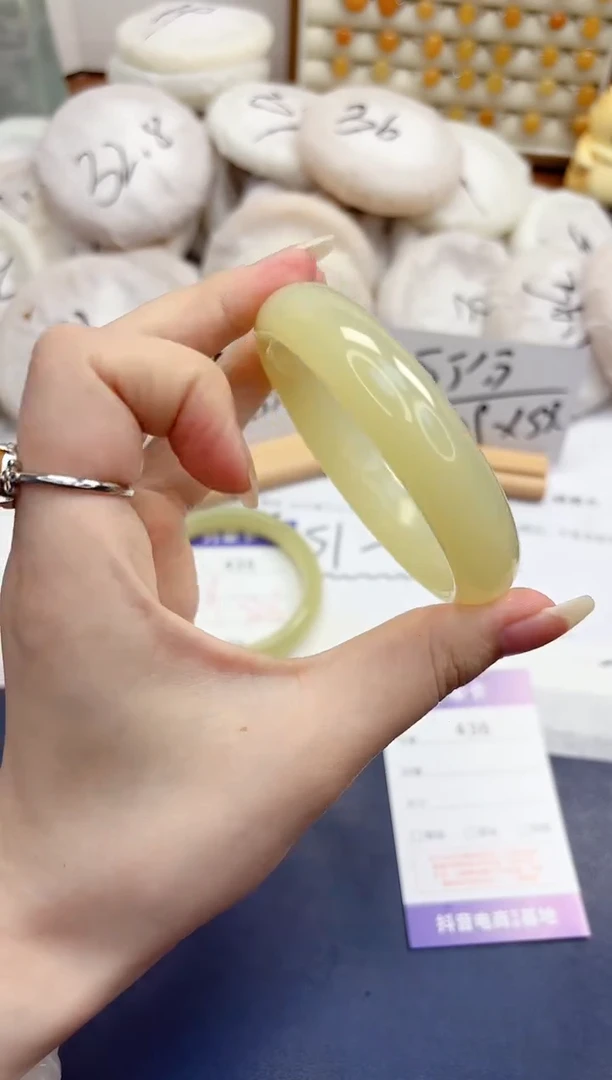 石英质玉手镯未镶嵌436-晴水-圈口60