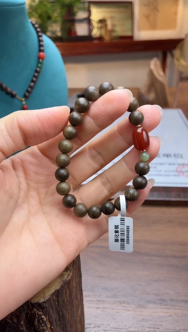 沉香手串沉香【非遗】顺化紫棋08单圈设计