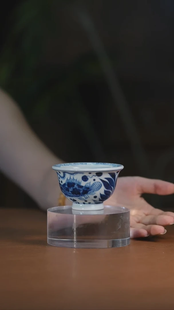 元青花鱼藻压手杯
