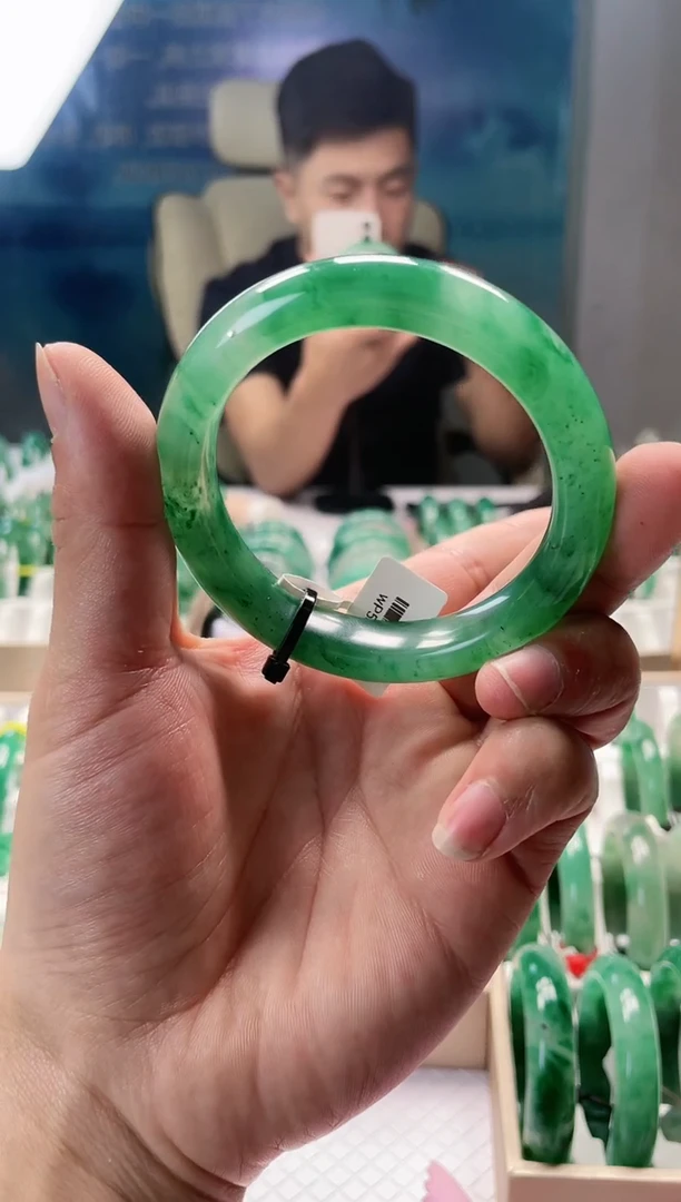 石英质玉手镯未镶嵌非洲翠手镯多样性发货