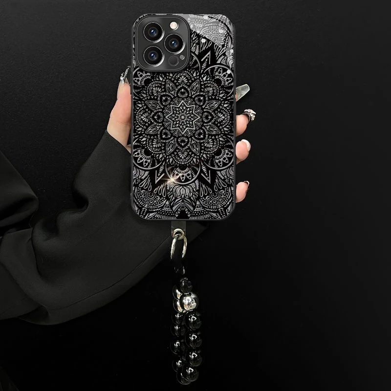 暗黑图腾适用苹果16promax手机壳全包iPhone15超薄防摔14plus手链