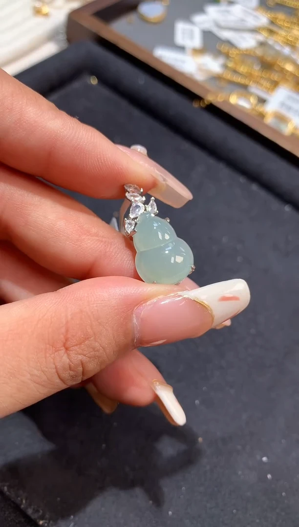 吊坠(不含链)银S925镶嵌翡翠【挽石珠宝】葫芦