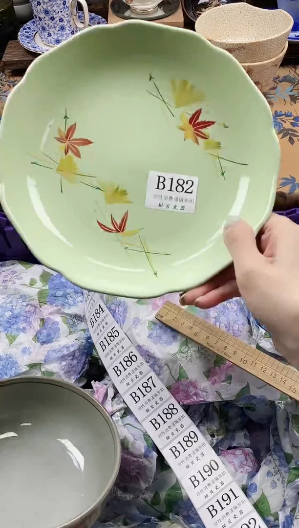 瓷片A****y                B182