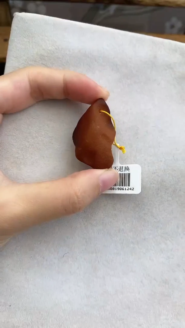 裸石琥珀未镶嵌10925025-手机坠