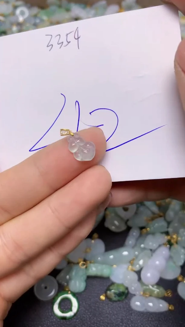 【闪购商品】翡翠挂件18K金镶嵌 天然翡翠A货