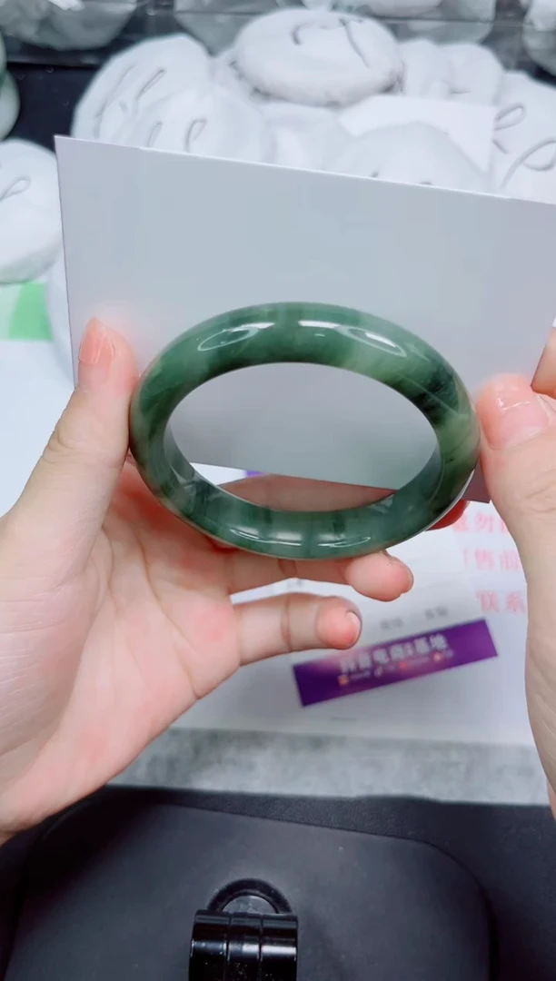 石英质玉手镯未镶嵌44-55.5