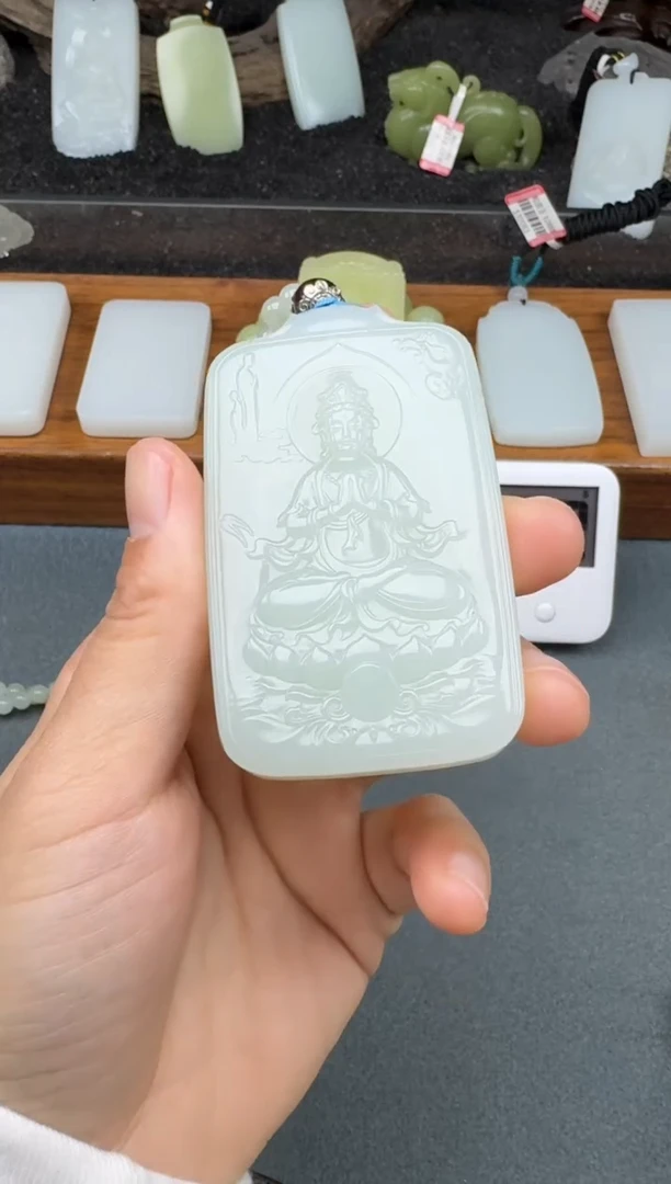 颈饰未镶嵌和田玉2