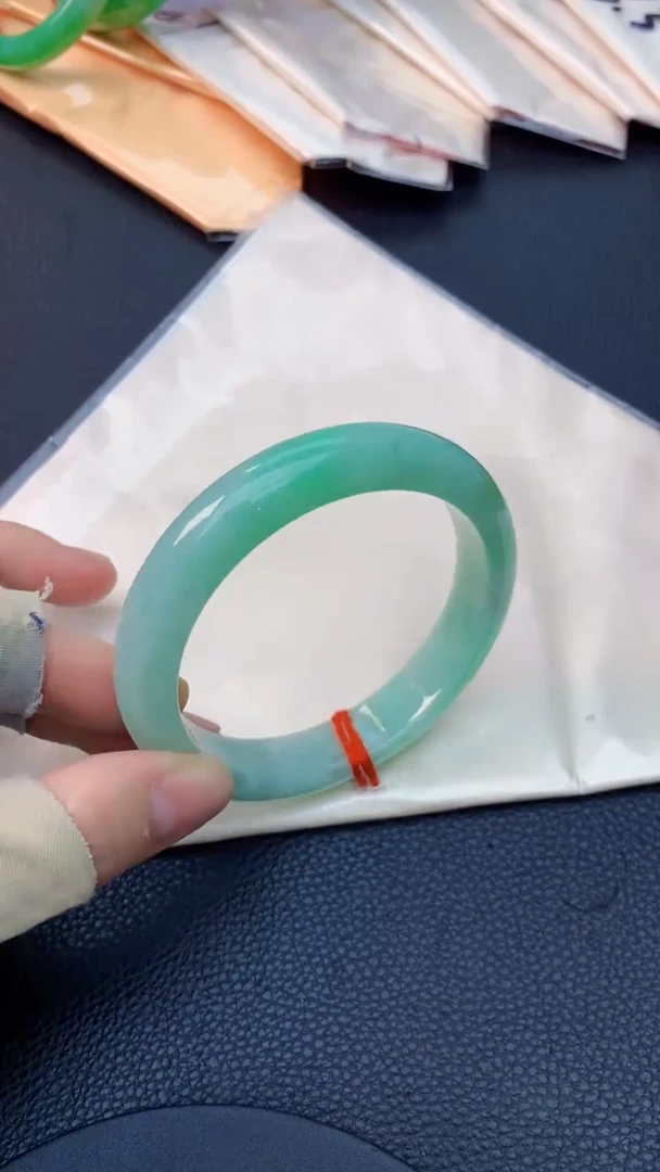 未镶嵌手镯翡翠0433582614