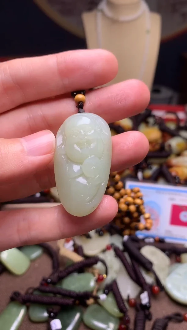 颈饰未镶嵌和田玉新疆料青海料清水和田玉吊坠