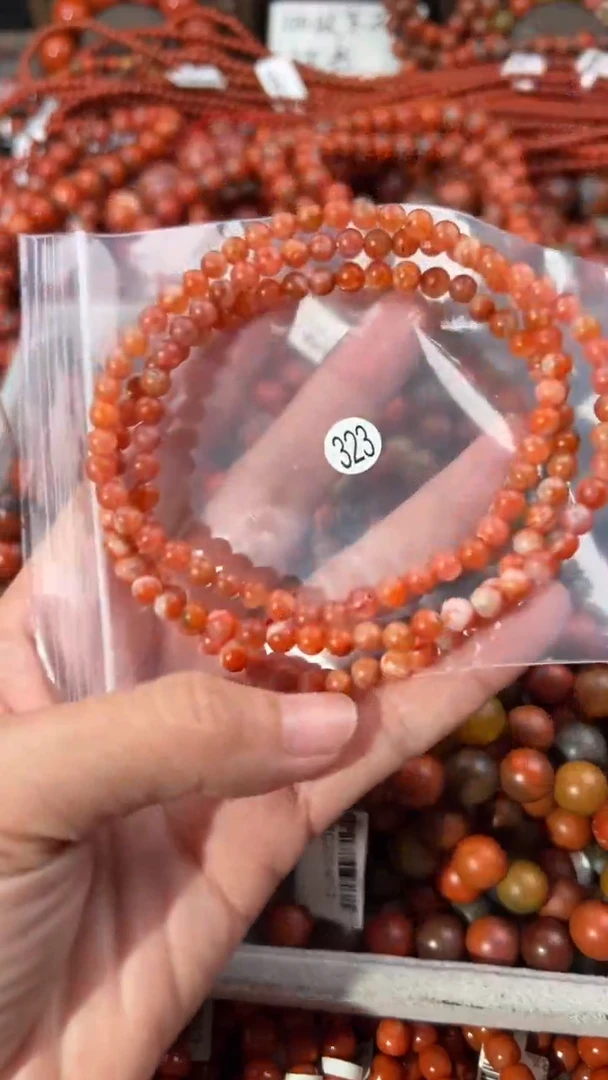 南红玛瑙手串未镶嵌5