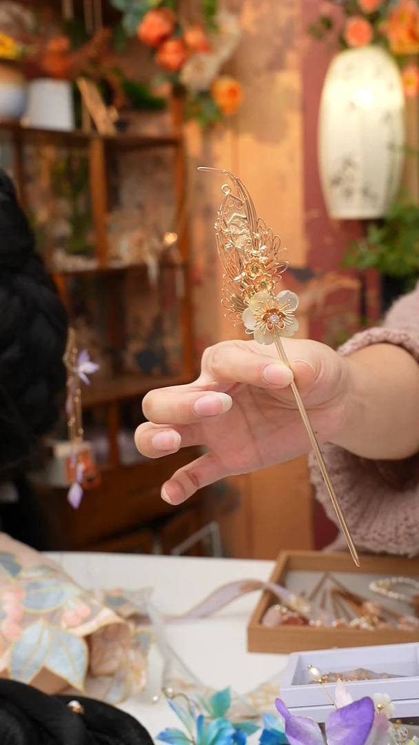 铜合金无锦簪阁绒花
