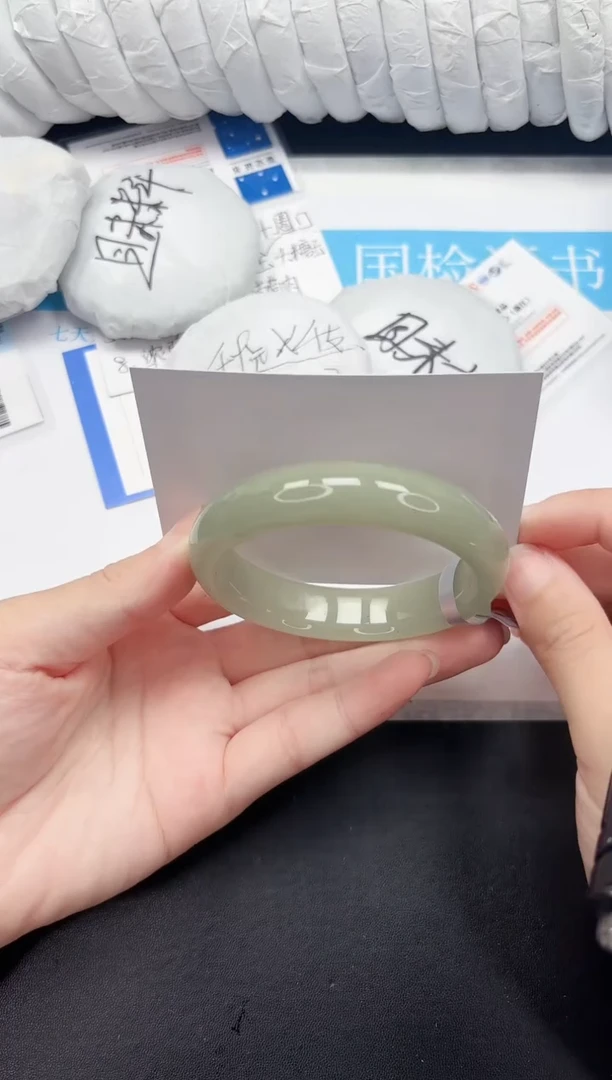 未镶嵌手镯石英质玉217-59DK