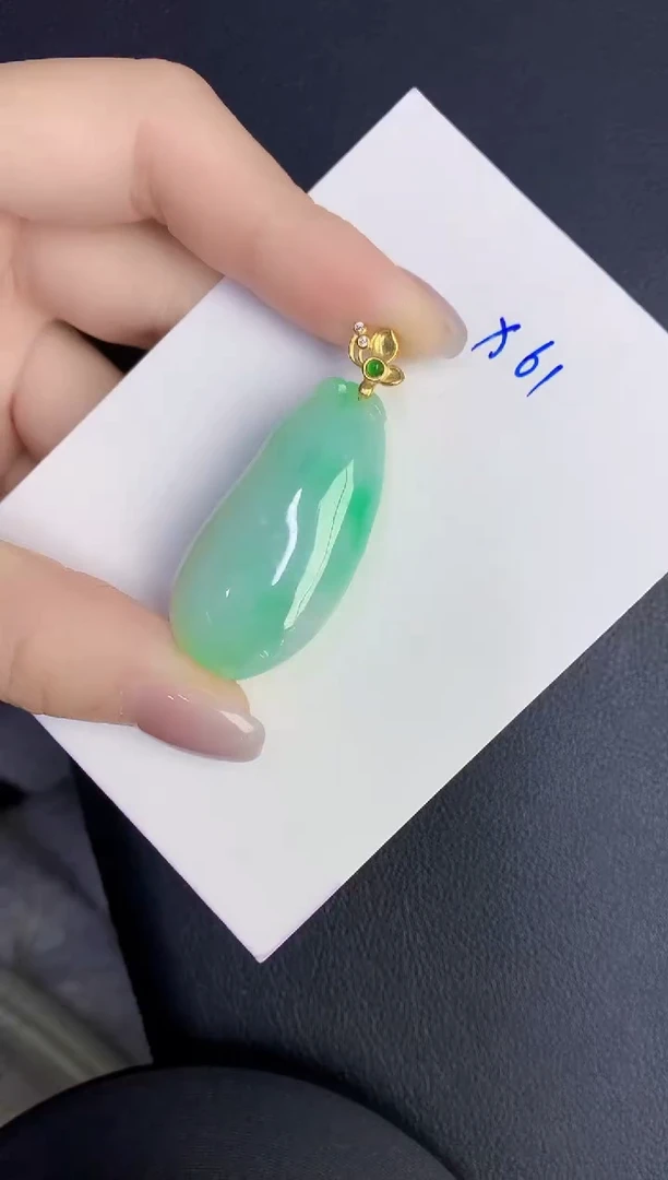 颈饰未镶嵌翡翠缅甸天然翡翠A货