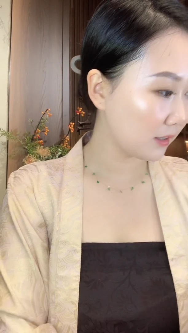 吊坠(不含链)18K金镶嵌翡翠b53