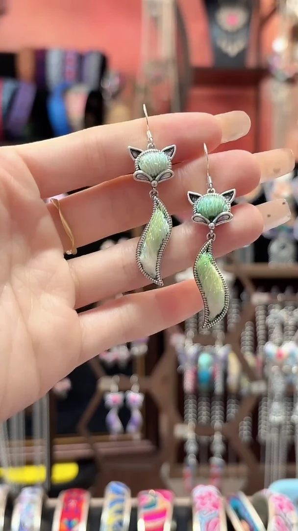 织绣 云织谣民族风精美饰品   152