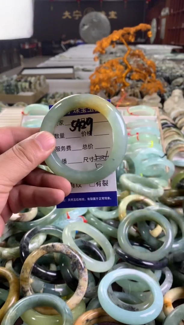 蛇纹石玉未镶嵌手镯5429