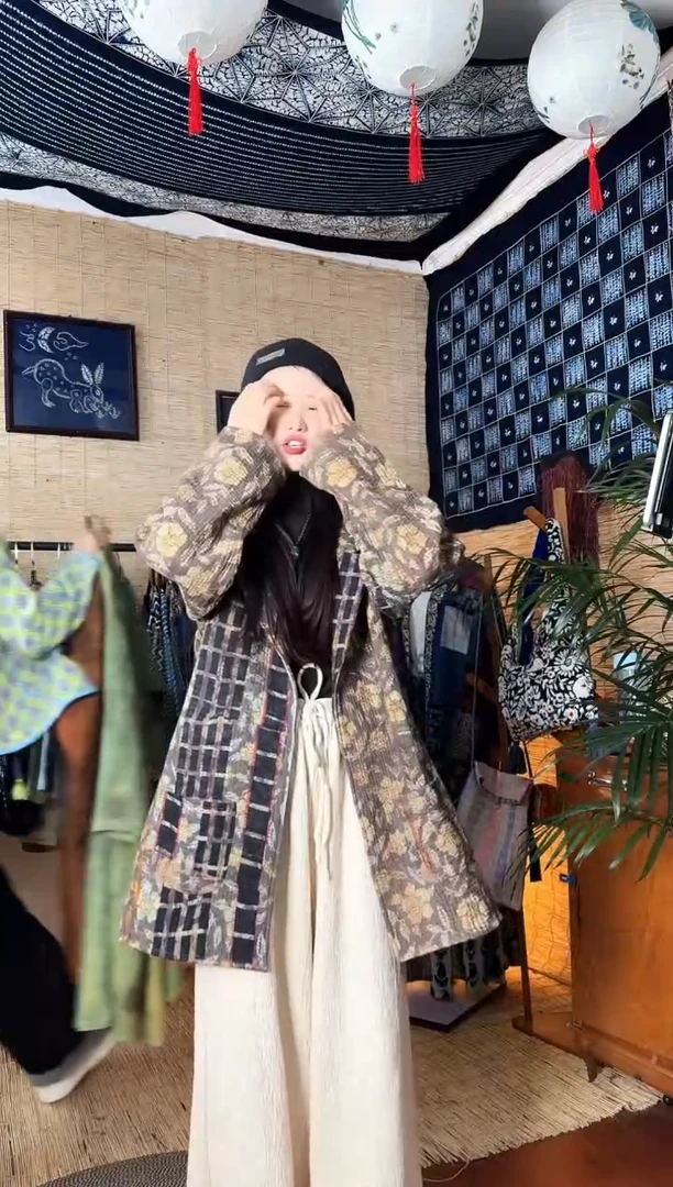 【闪购商品】设计师款沙漠玫瑰刺子绣中长外套