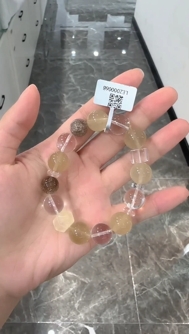 水晶手串未镶嵌手串