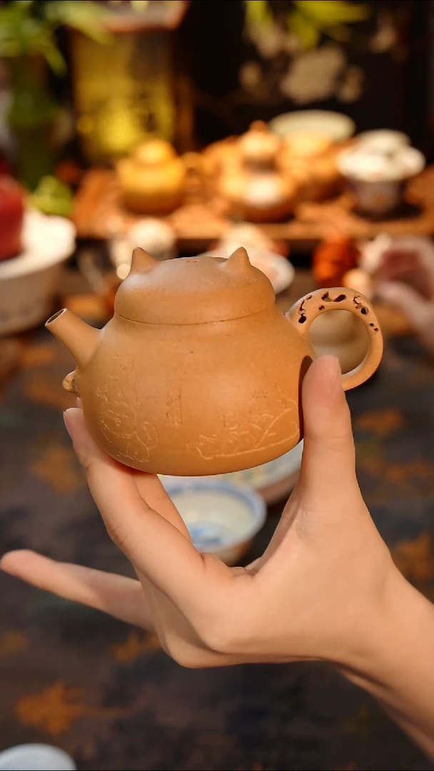 茶壶茶壶茶壶黄金段泥紫砂猫壶150CC
