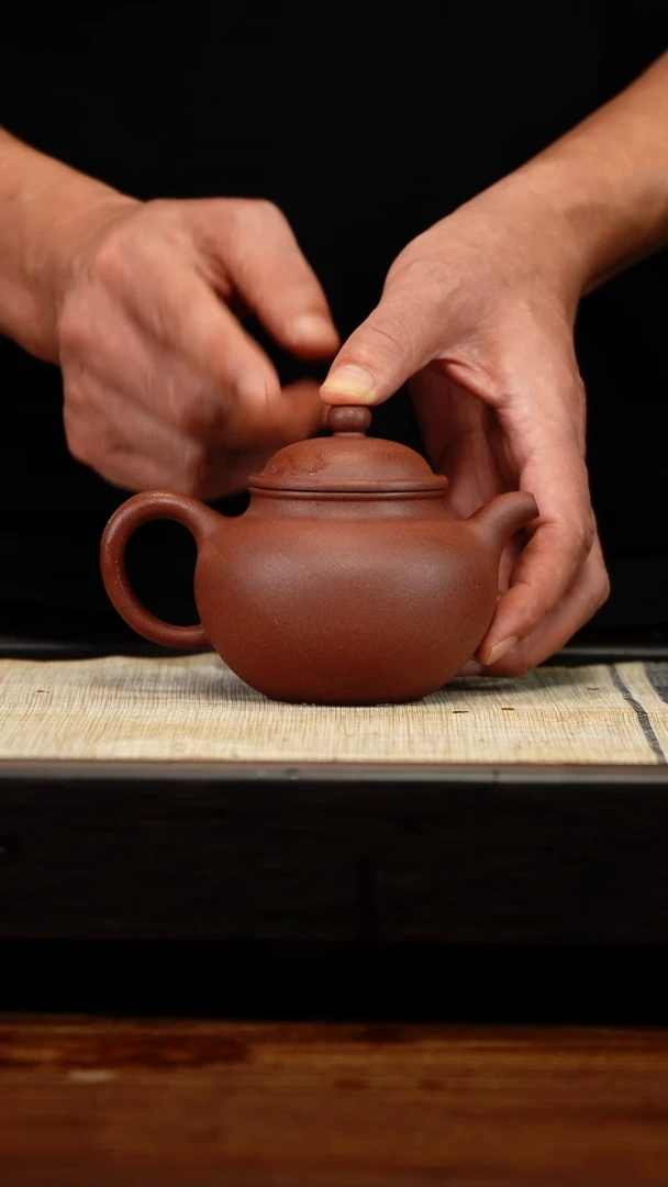 茶壶紫砂紫泥莲子