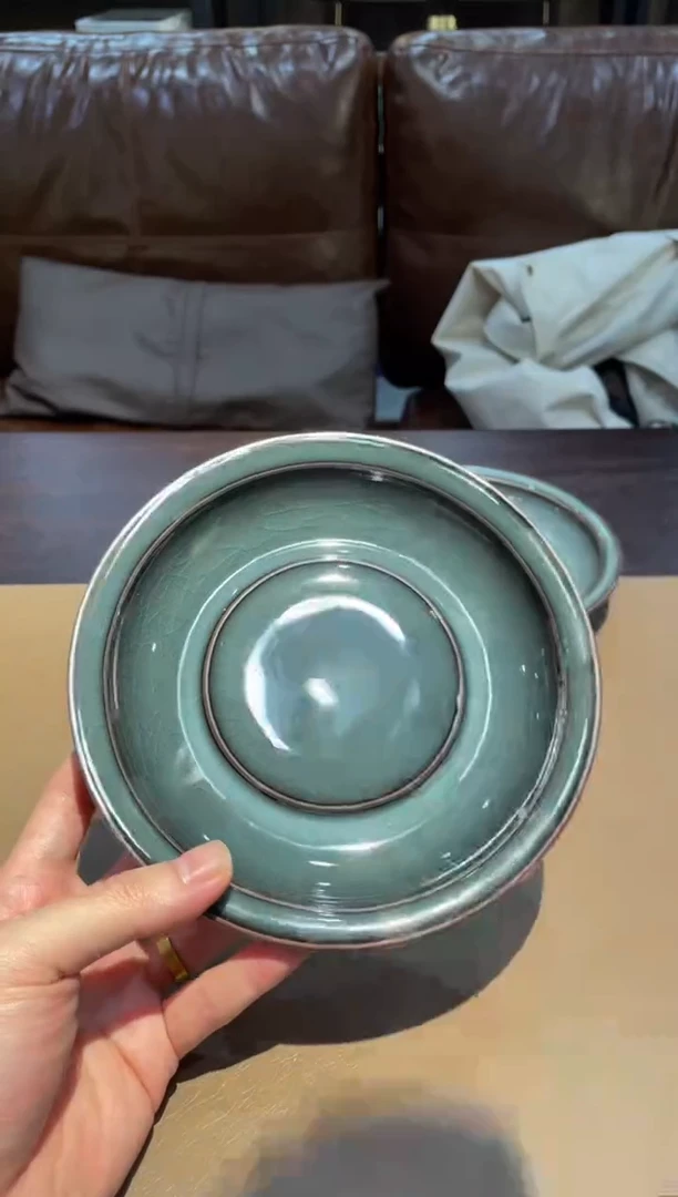 9窑承青瓷铁胎壶承