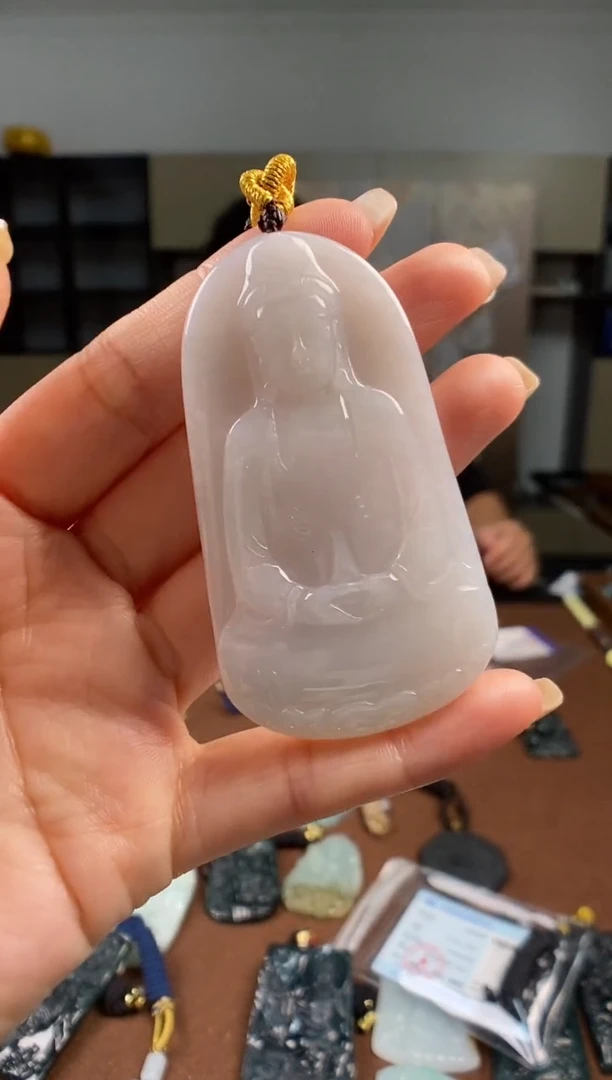 颈饰未镶嵌翡翠多样性发其一