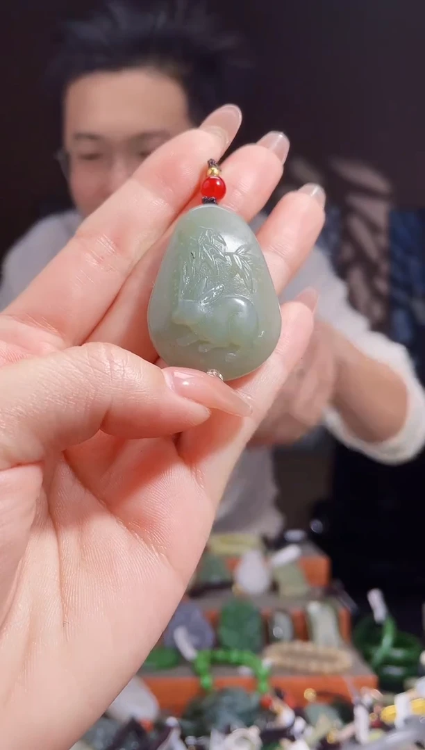 【闪购商品】和田玉颈饰未镶嵌拍一发一