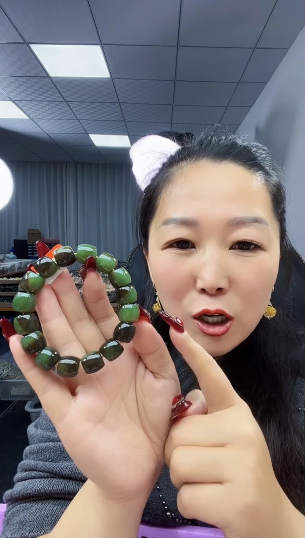 未镶嵌手链和田玉天然和田玉新疆若羌黄口带油沁14