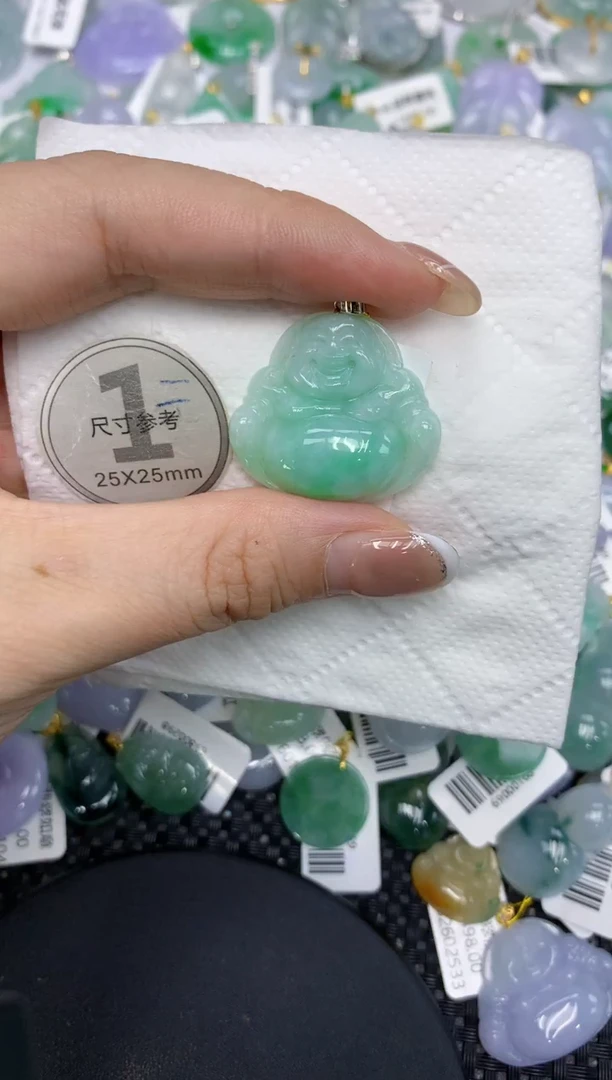 颈饰18K金镶嵌翡翠1111111