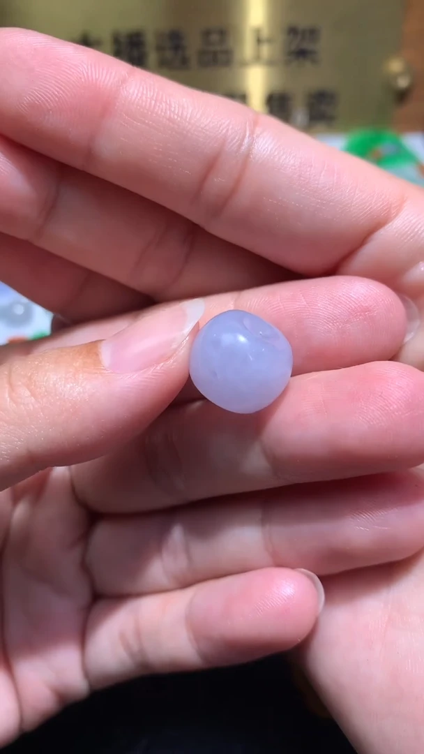 未镶嵌定制翡翠毛货