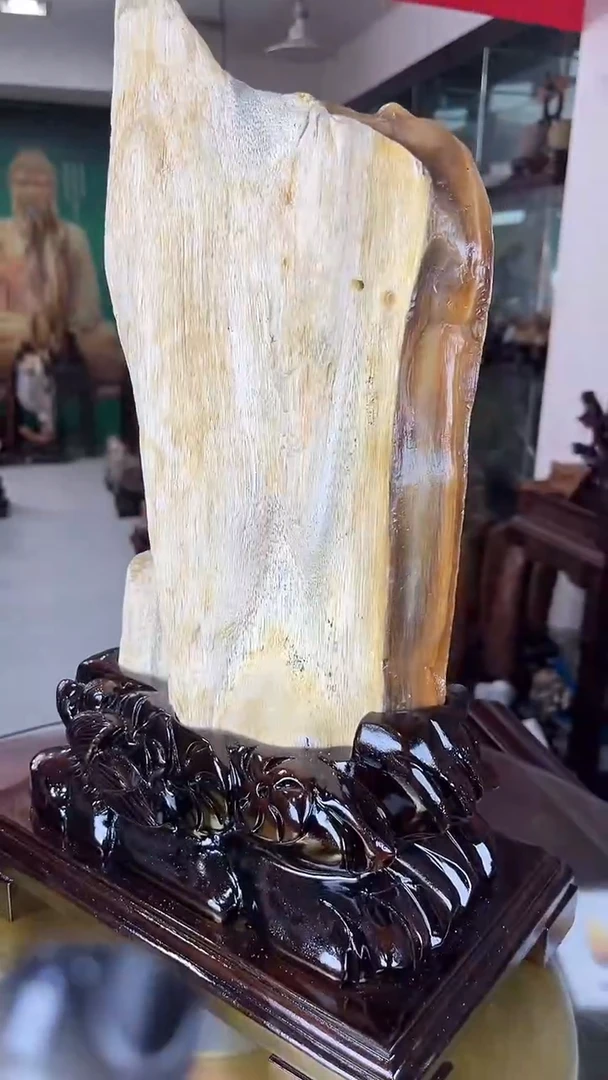 缅甸天然树化玉摆件