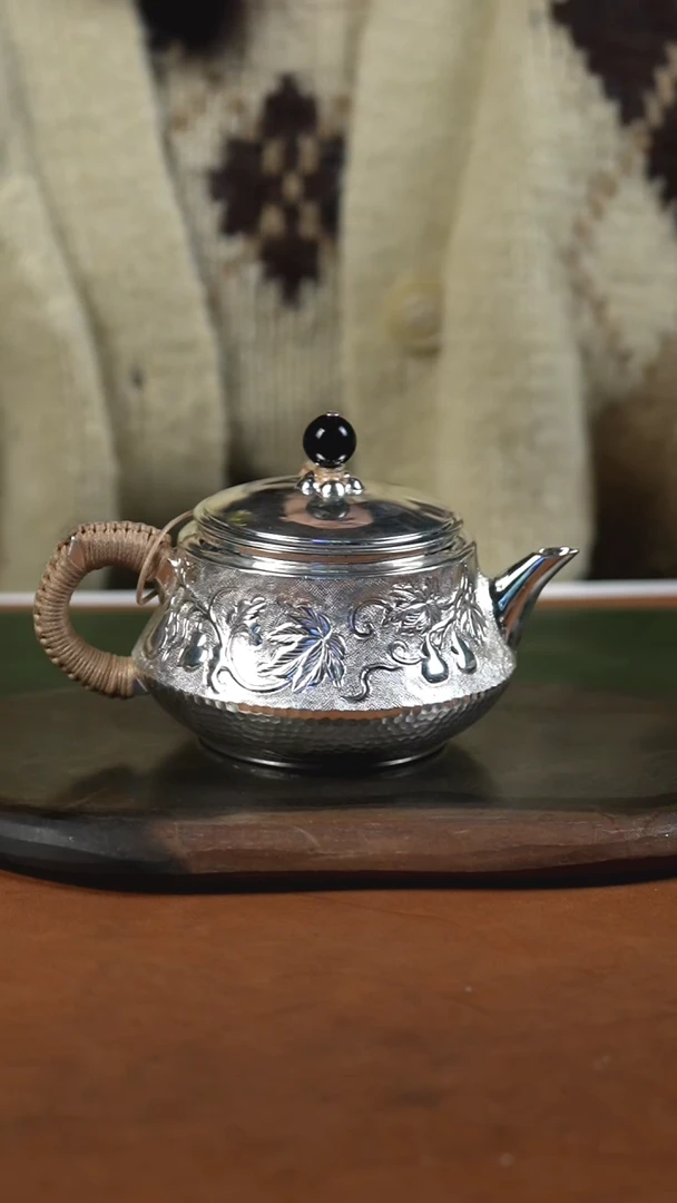 手工锤纹葫芦泡茶壶