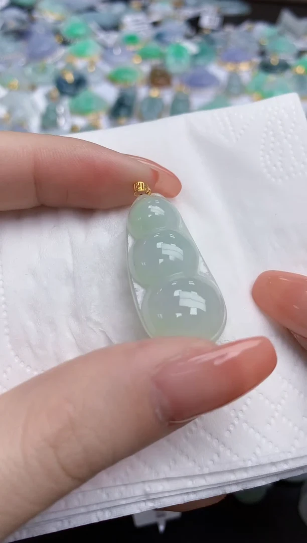 【闪购商品】翡翠颈饰18K金镶嵌天然缅甸翡翠A货