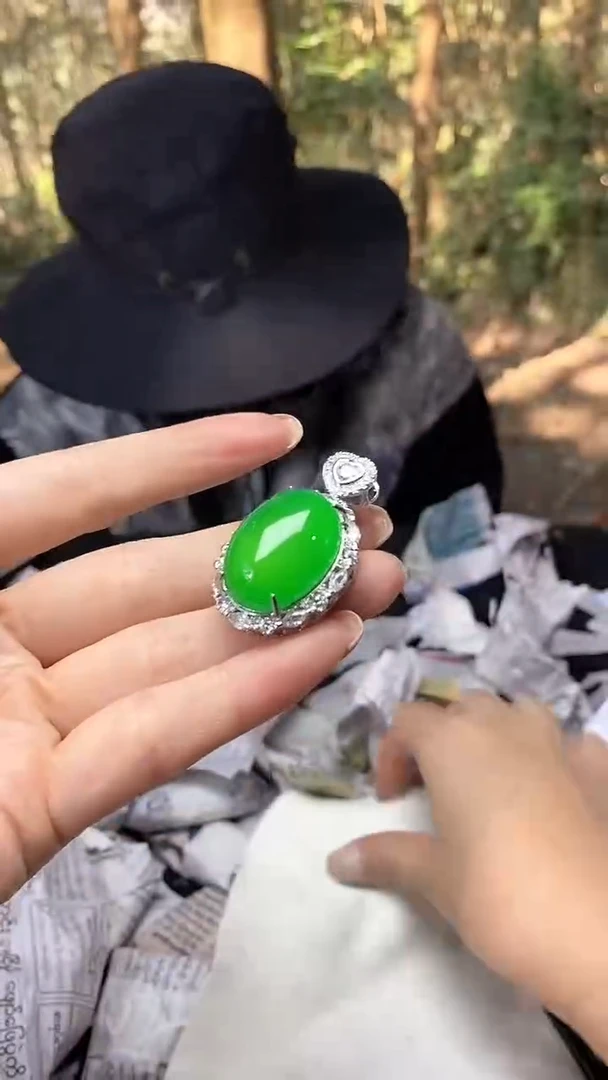 满色吊坠 所见即所得！