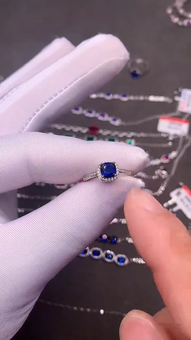 【闪购商品】蓝宝石戒指银S925镶嵌.....