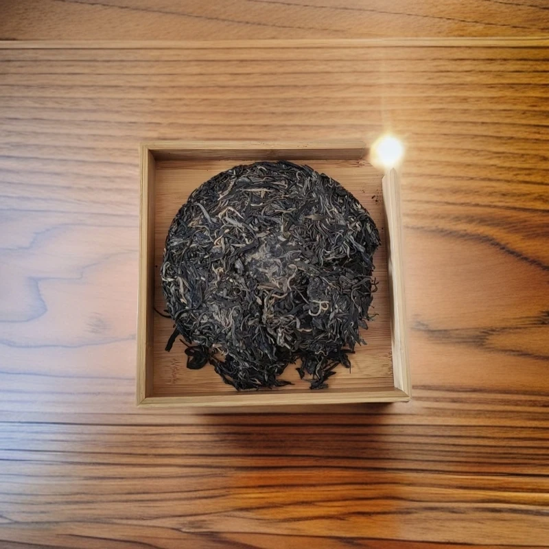 2018年霸王青饼（陈升号）生普（底厚型代表茶）