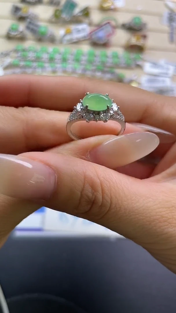 银S925镶嵌戒指翡翠翡翠 蛋面 银S925镶嵌