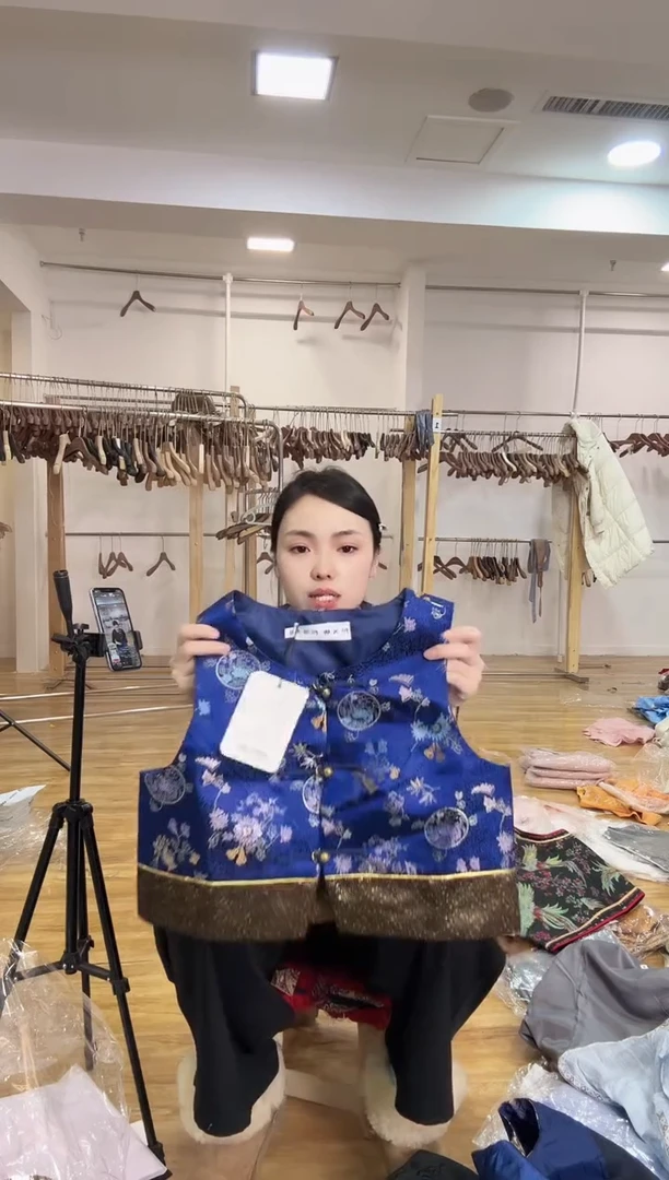 马甲 M 105斤以里