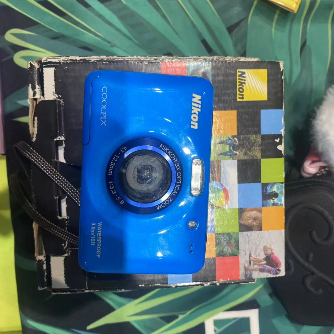 99新 Nikon/尼康 s30 原盒