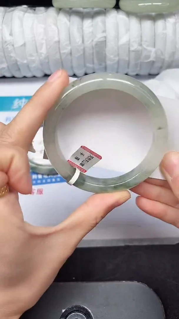 未镶嵌手镯石英质玉208-59/60