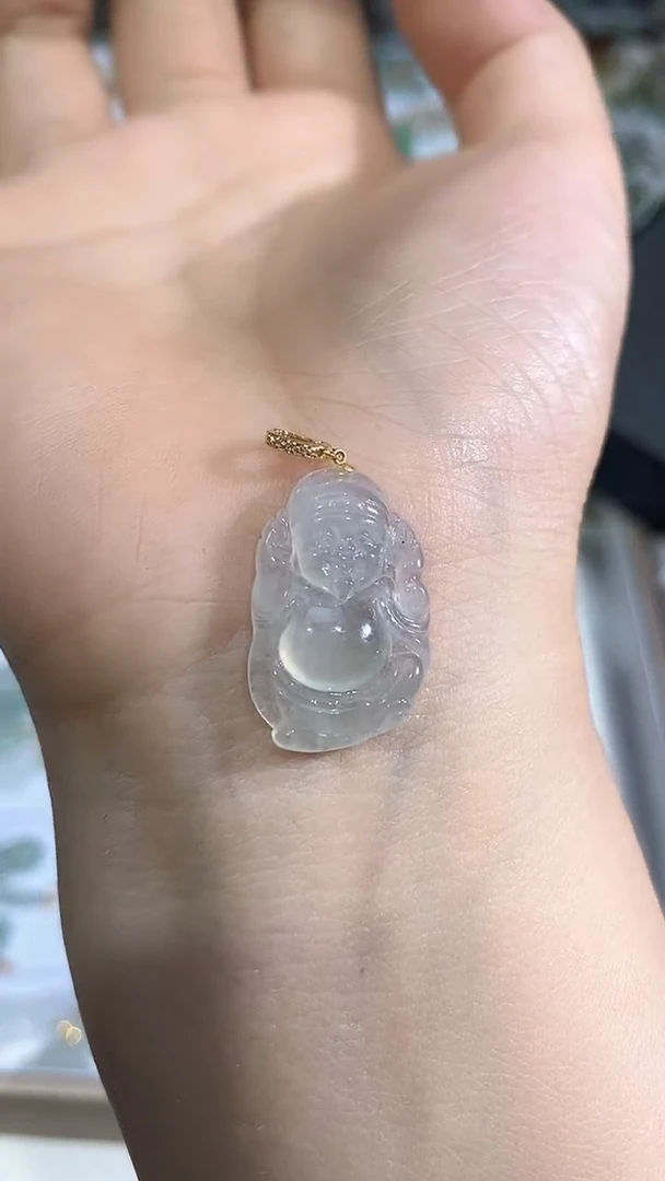 颈饰18K金镶嵌翡翠小*呢20250830062