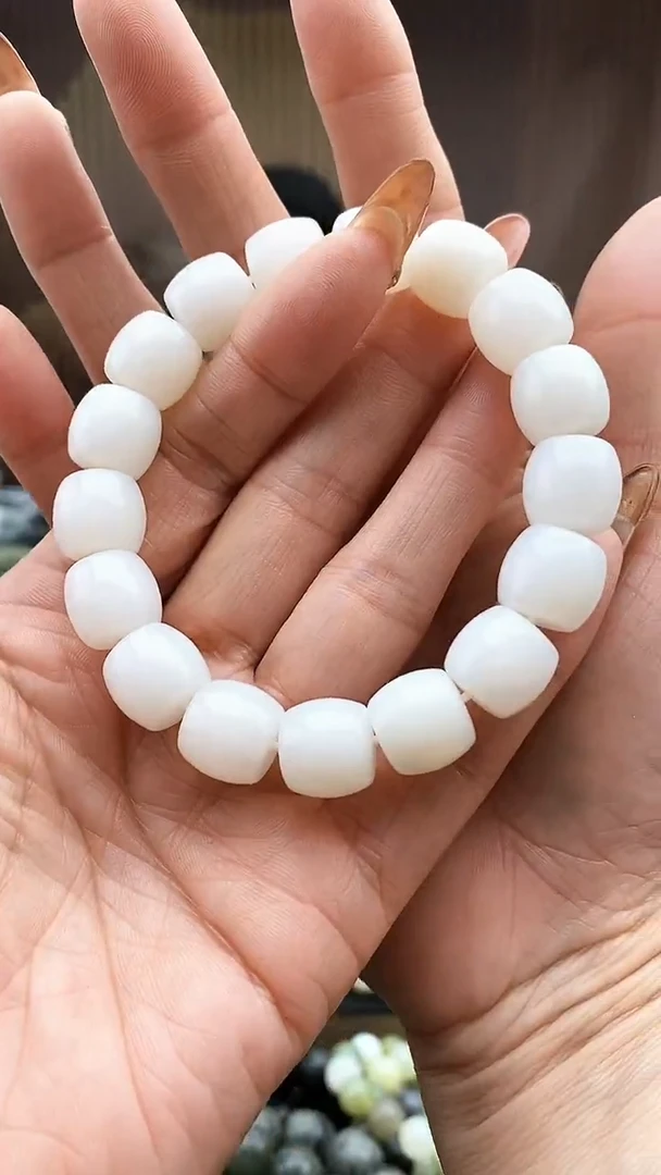 未镶嵌手串和田玉直切米达13