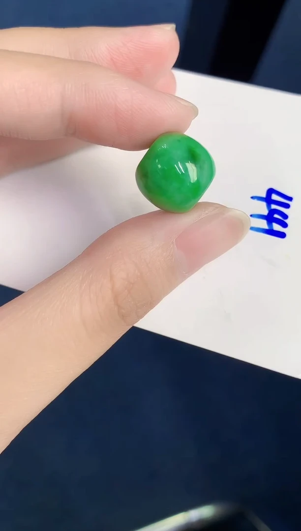 颈饰未镶嵌翡翠天然翡翠缅甸A货