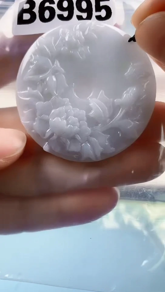 翡翠未镶嵌颈饰天然翡翠吊坠挂件