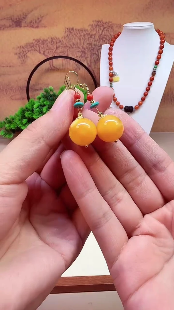 蜜蜡14K金镶嵌耳饰E228