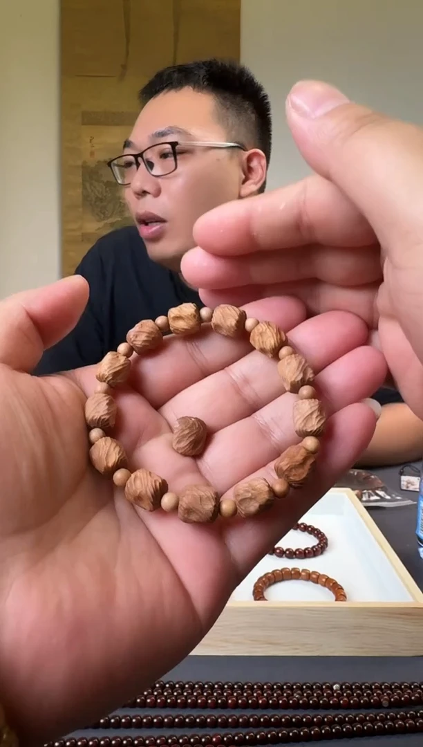 檀香木手串/手链印度老山檀雕刻款单圈手串