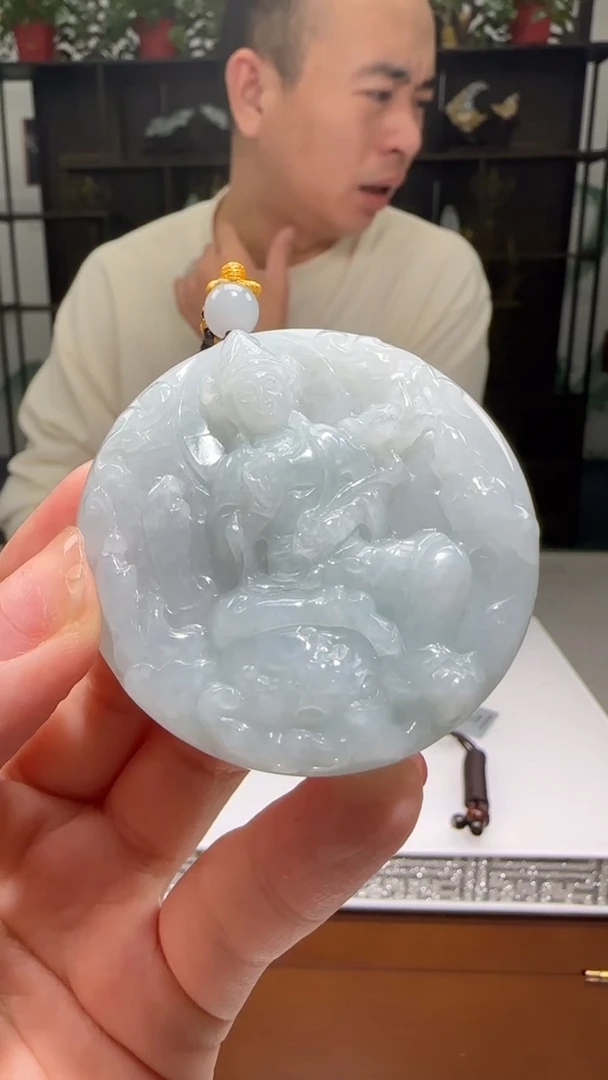 【闪购商品】翡翠颈饰未镶嵌天然翡翠A货吊坠